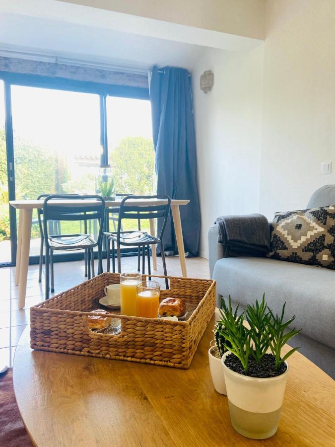Appart Dans Residence Avec Piscine A Arles Exterior foto